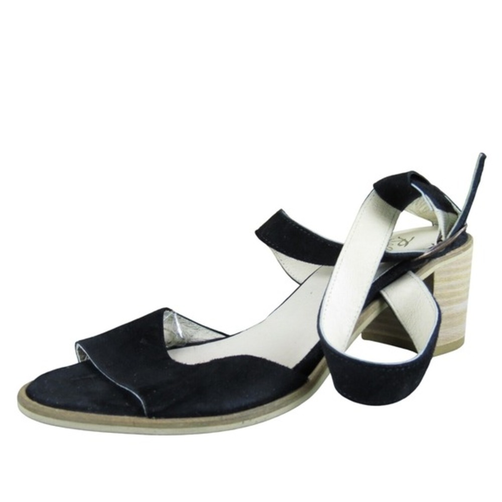 Rebels Women's  Ankle Strap Black Leather Sz 37 Medium Gently Used‎ 2025